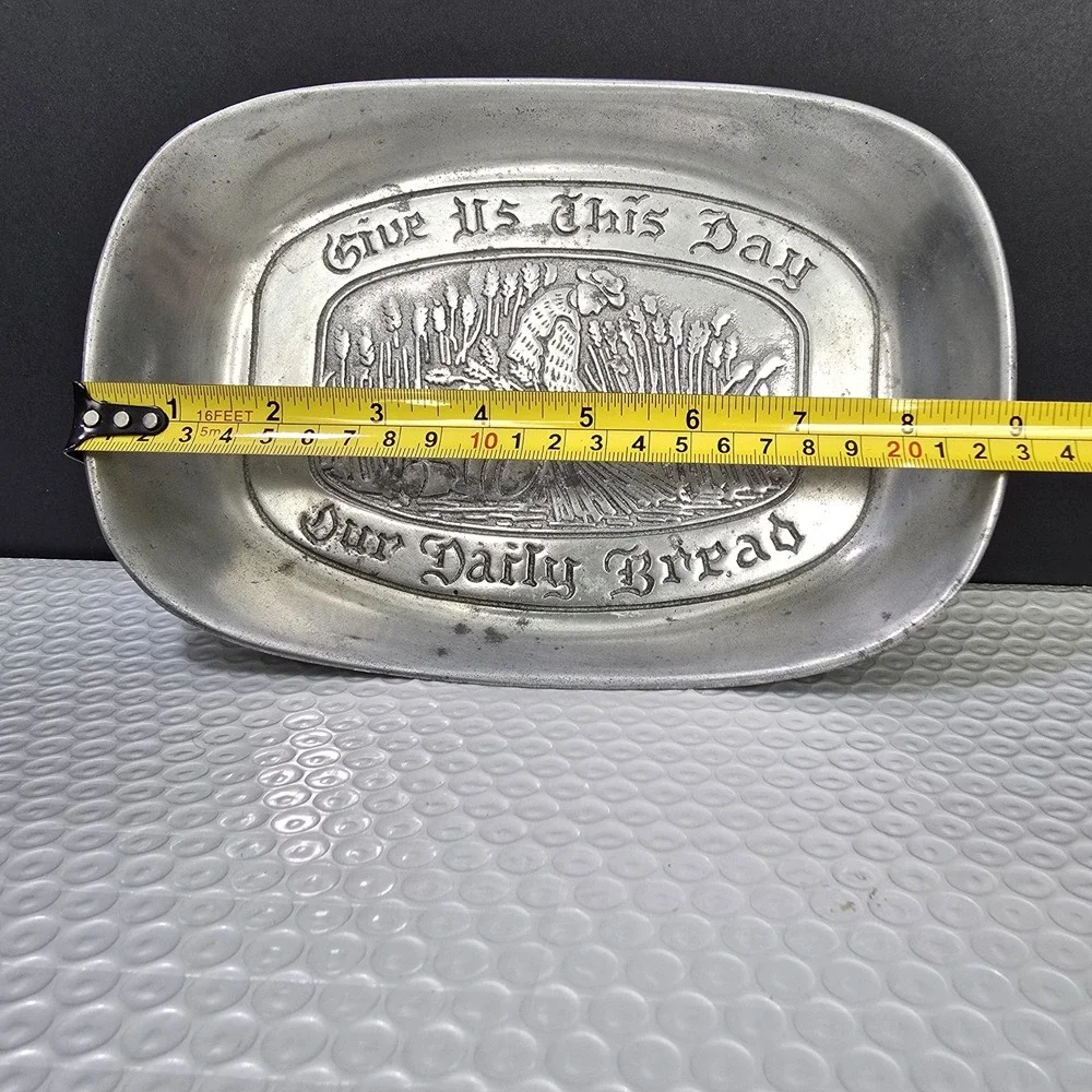 Vintage Cantrell Collection Pewter Bread Tray 